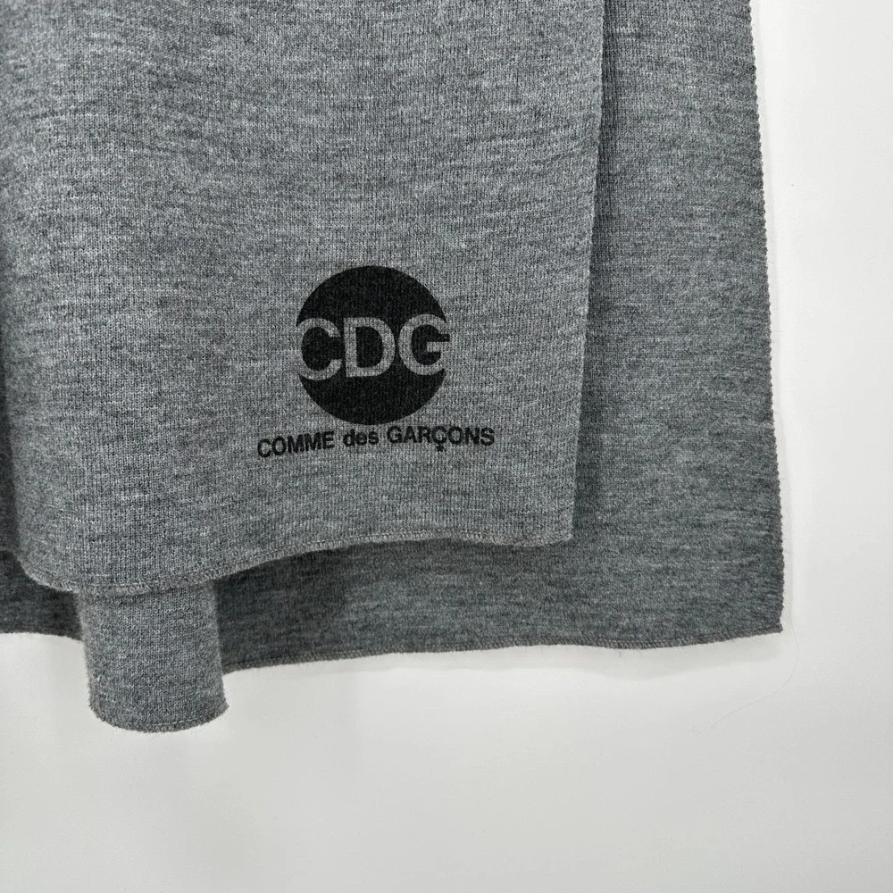 CDG Comme des Garcons Good Design Shop Grey Knit Scarf England Charles Kirk RARE